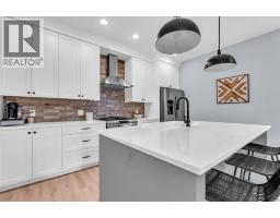 1, 309 12 Avenue NE - photo 9