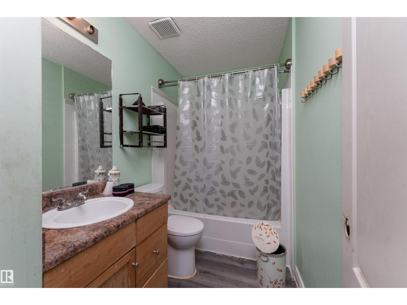 8910 7 AV SW - Image 22
