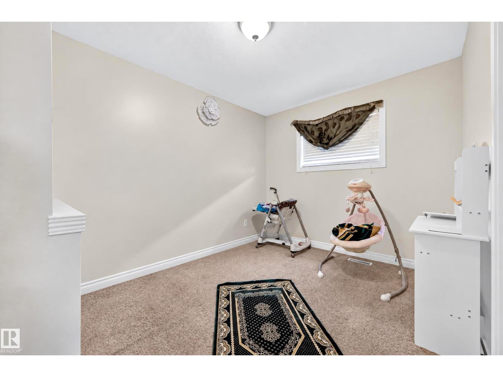 7718 166A AV NW - 27
