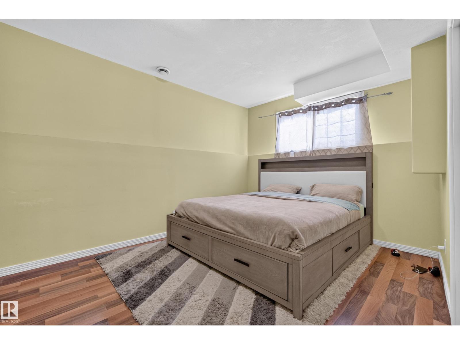 7718 166A AV NW - 42