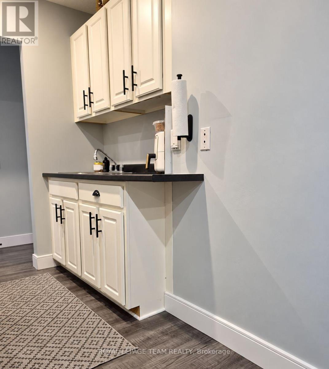 1 - 825 MACODRUM DRIVE, Brockville — photo 4