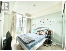 1911 - 33 Bay Street, Toronto, ON M5J2Z3 Photo 9