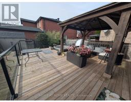 4 Bayel Crescent, Richmond Hill, ON L4S1C2 Photo 8