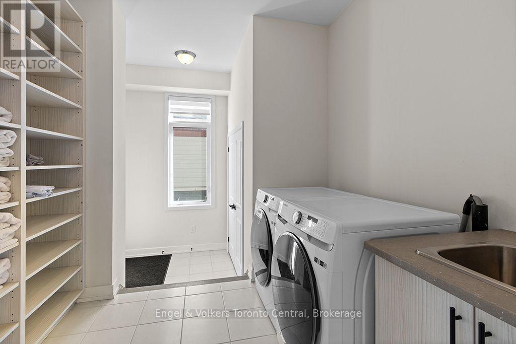 125 Stoneleigh Drive — photo 42
