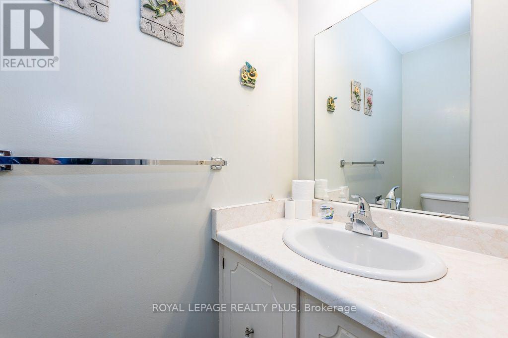 19 MACDOUGALL DRIVE - 13