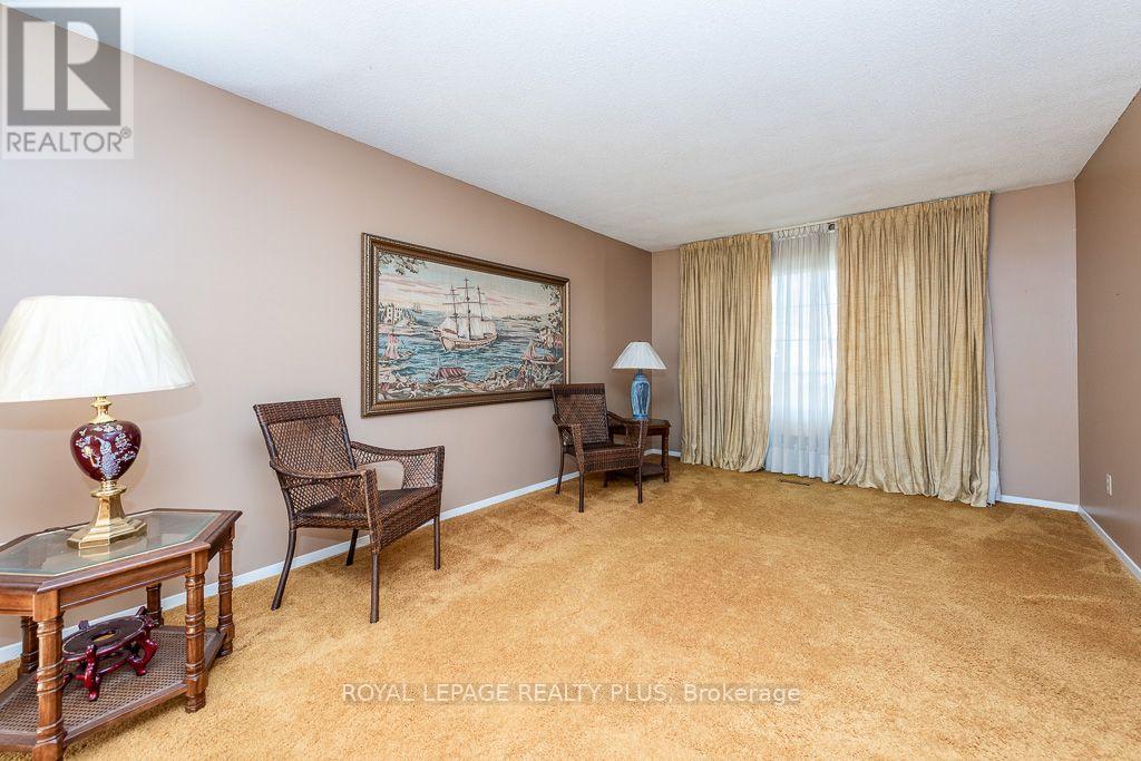 19 MACDOUGALL DRIVE - 7