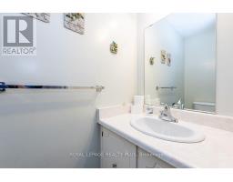 19 Macdougall Drive, Brampton, ON L6S3P4 Photo 13