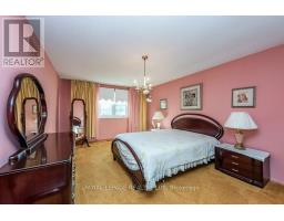 19 Macdougall Drive, Brampton, ON L6S3P4 Photo 16