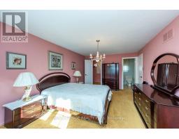 19 Macdougall Drive, Brampton, ON L6S3P4 Photo 17