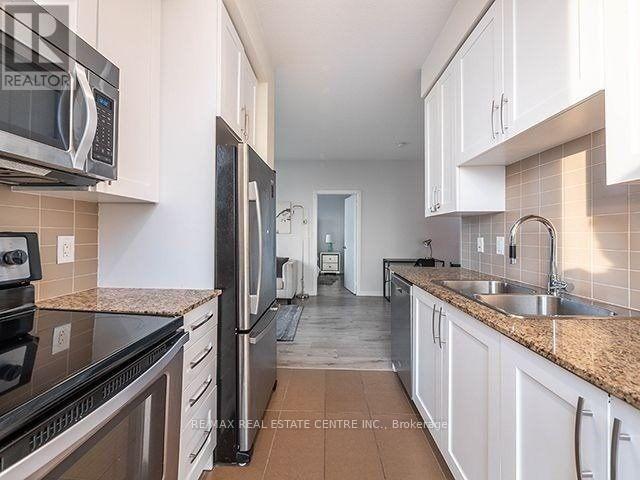 2807- 4070 Confederation Parkway, Mississauga, ON photo 8