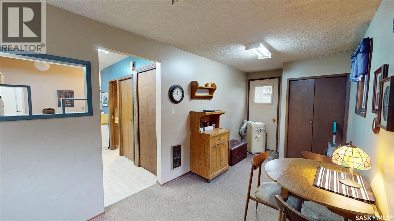 100 Lonsdale STREET, Wawota — photo 17