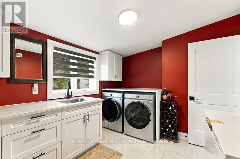 1530 Niagara Stone Road — photo 14