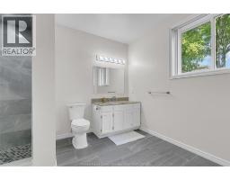 1670 Lyons, Lasalle, ON N9J3K4 Photo 37
