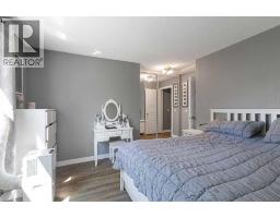 149 Taradale Close NE - photo 12