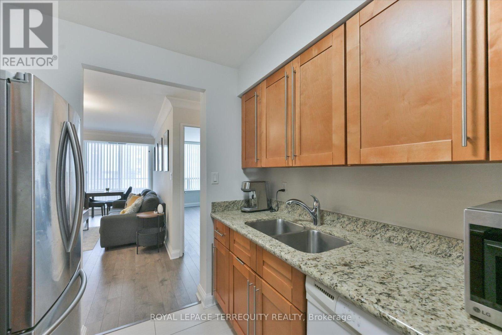 1508- 35 Empress Avenue, Toronto, ON photo 15
