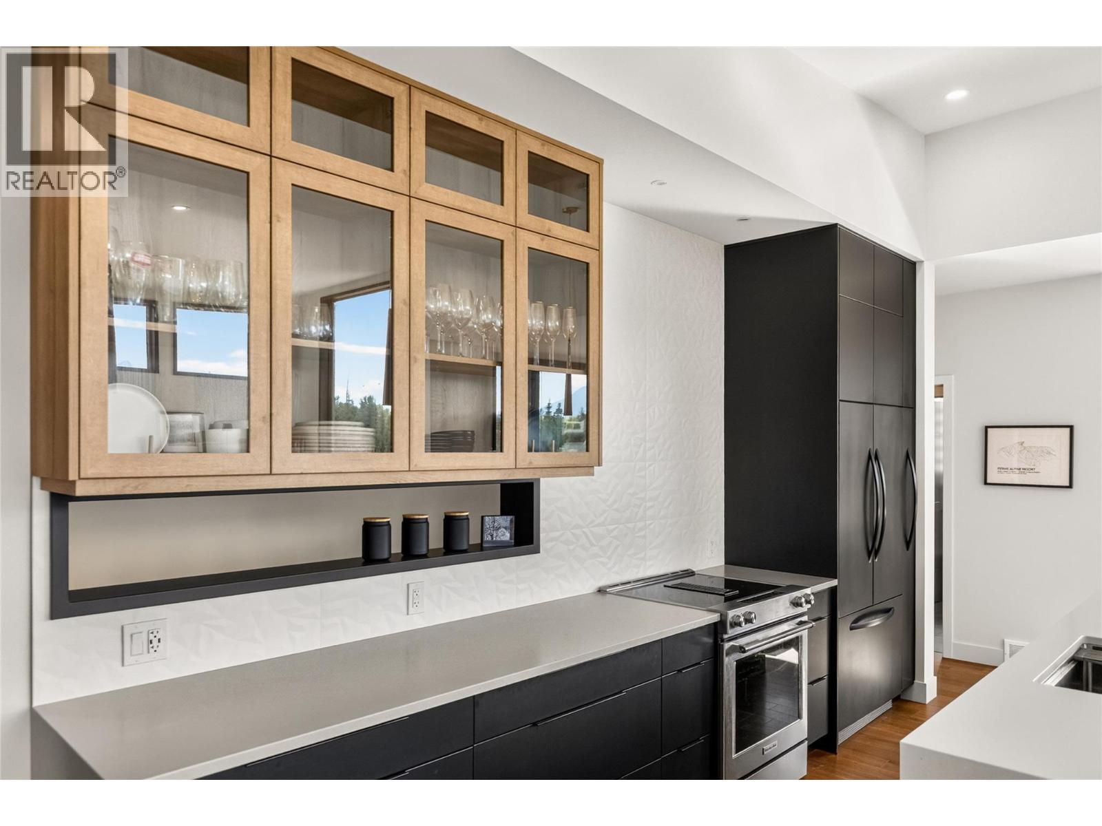 1 Huckleberry Place - 36