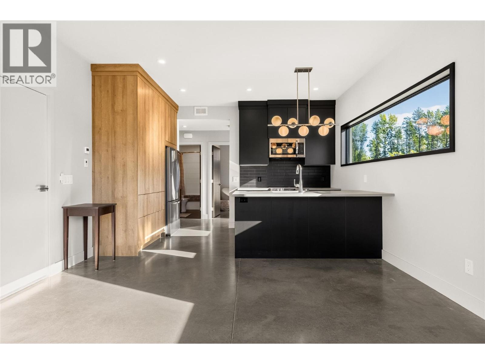 1 Huckleberry Place, Fernie - Image 1