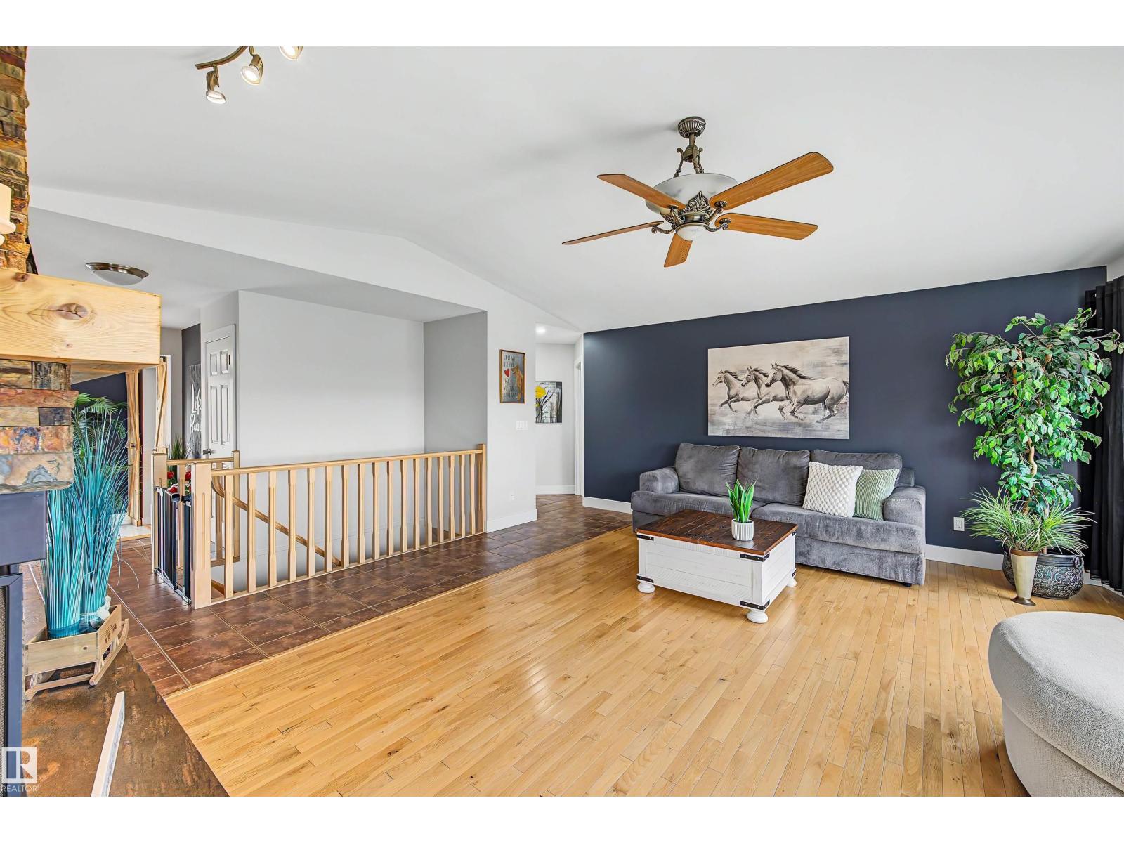 22549 TWP ROAD 511 - 55