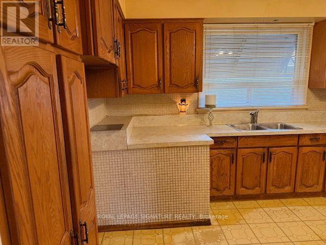 63 Nelson Street, Toronto, ON photo 13
