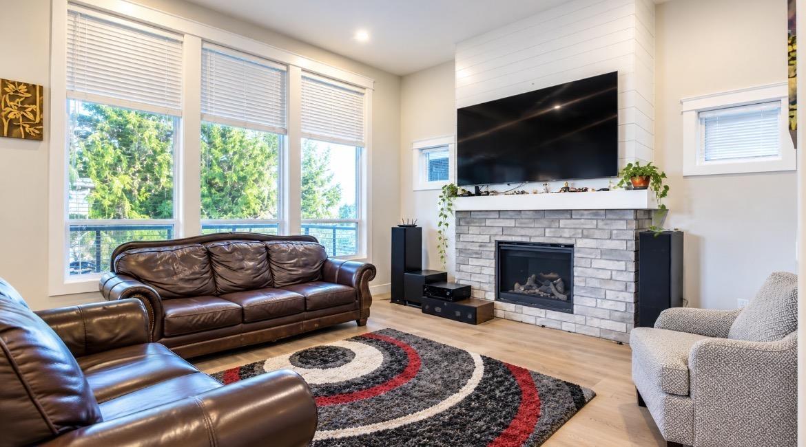 Photo of 21 4217 OLD CLAYBURN ROAD 25