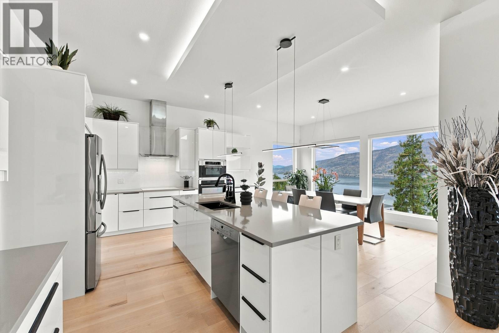  3671 McKinley Beach Drive, Kelowna