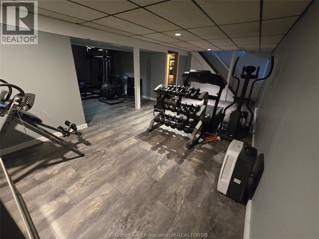 184 CHIPPEWA DRIVE - 35
