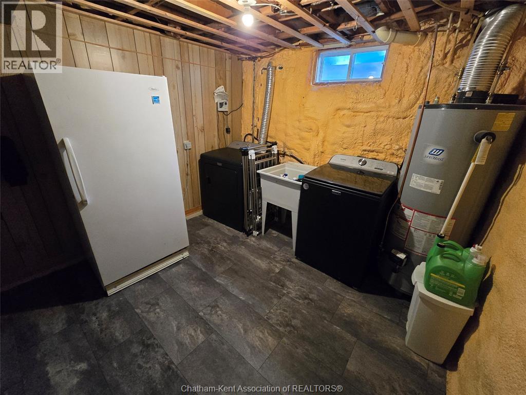 184 CHIPPEWA DRIVE - 36