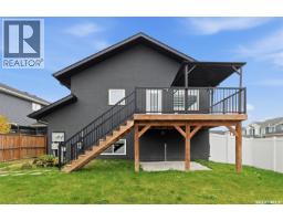 203 Burgess Bay, Saskatoon, SK S7V0S3 Photo 36