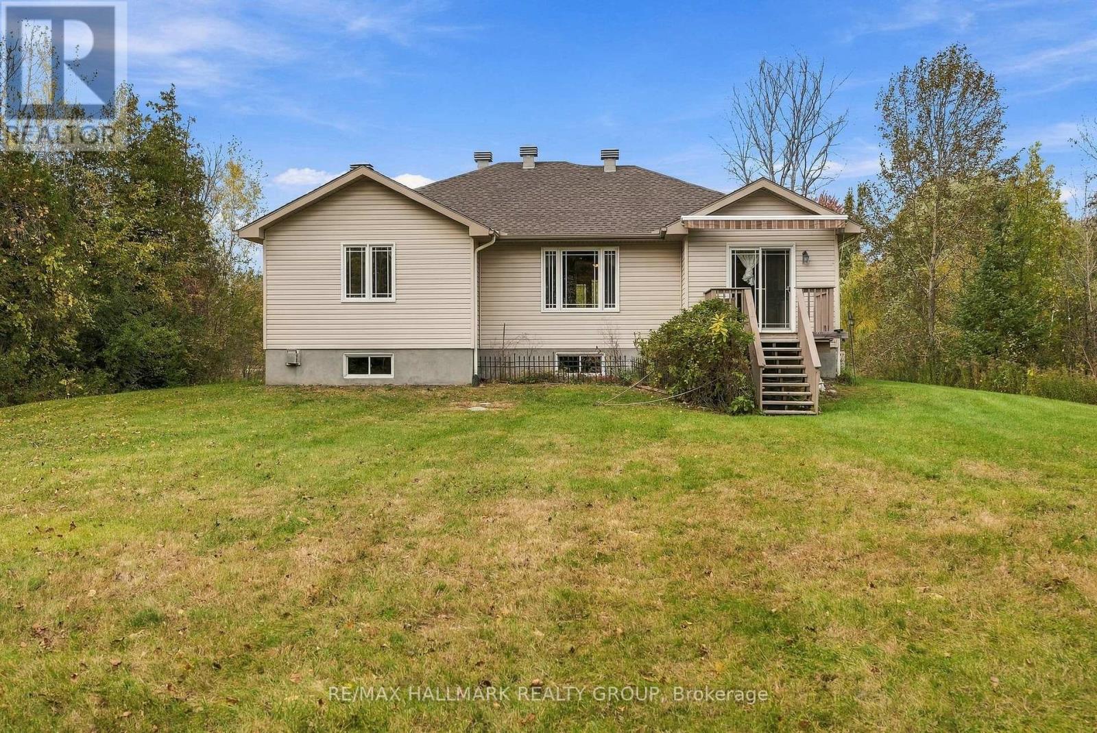 12 RED OAK DRIVE - 28
