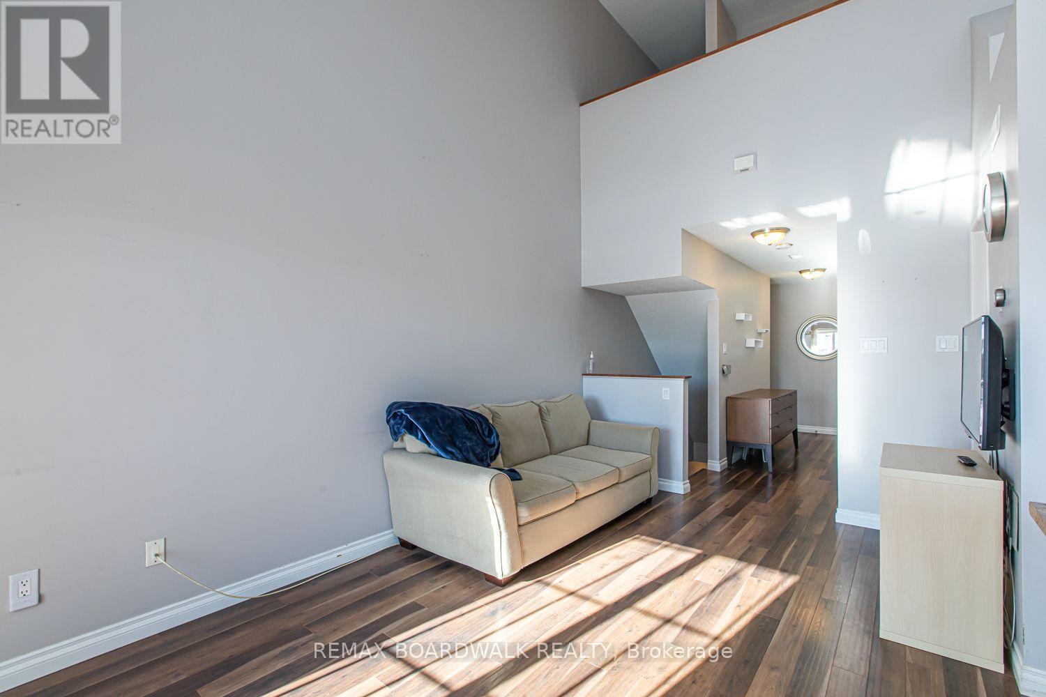 6 - 130 ROCHESTER STREET, Ottawa — photo 8
