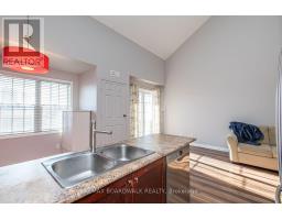 6 - 130 Rochester Street, Ottawa, ON K1R0A3 Photo 13