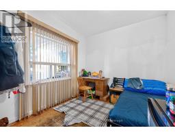 Bedroom 3 - 212 Lippincott Street, Toronto, ON M5S2P5 Photo 12
