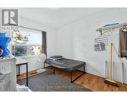 212 Lippincott Street, Toronto, ON M5S2P5 Photo 17