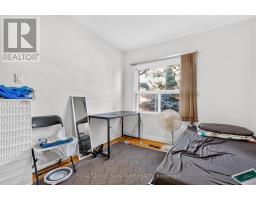 212 Lippincott Street, Toronto, ON M5S2P5 Photo 18