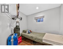 212 Lippincott Street, Toronto, ON M5S2P5 Photo 33