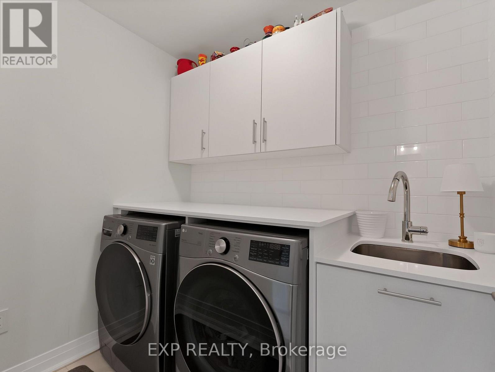 209 Vermont Avenue, Newmarket, ON photo 18