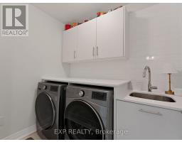 209 Vermont Avenue, Newmarket, ON L3X0M7 Photo 18