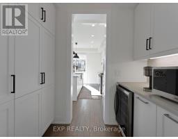 209 Vermont Avenue, Newmarket, ON L3X0M7 Photo 26