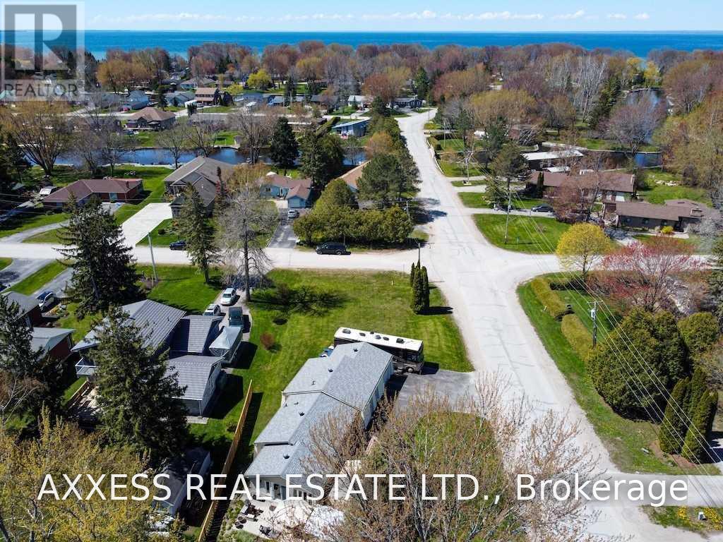 1 Pinetree Court — photo 33