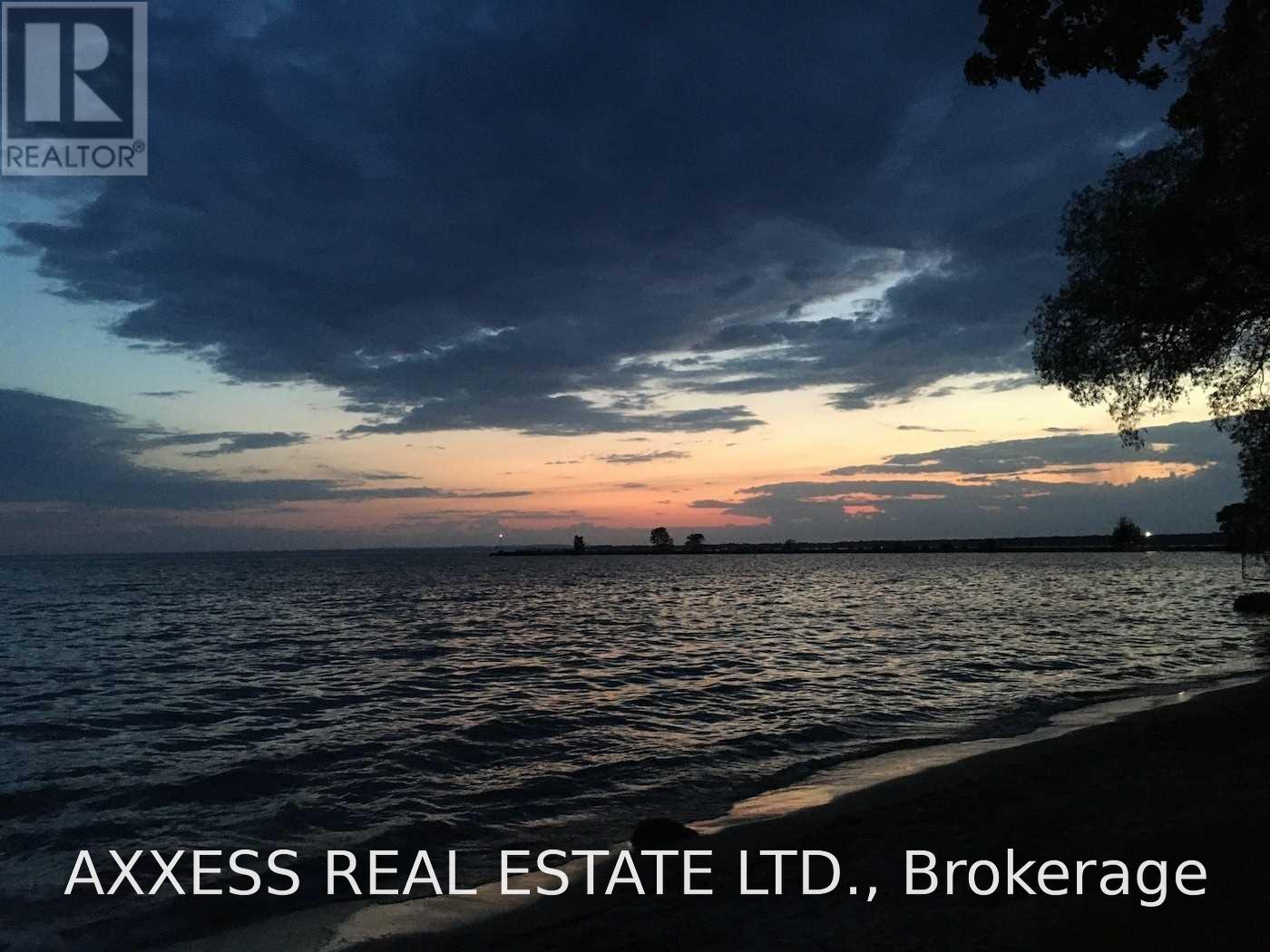1 Pinetree Court — photo 39