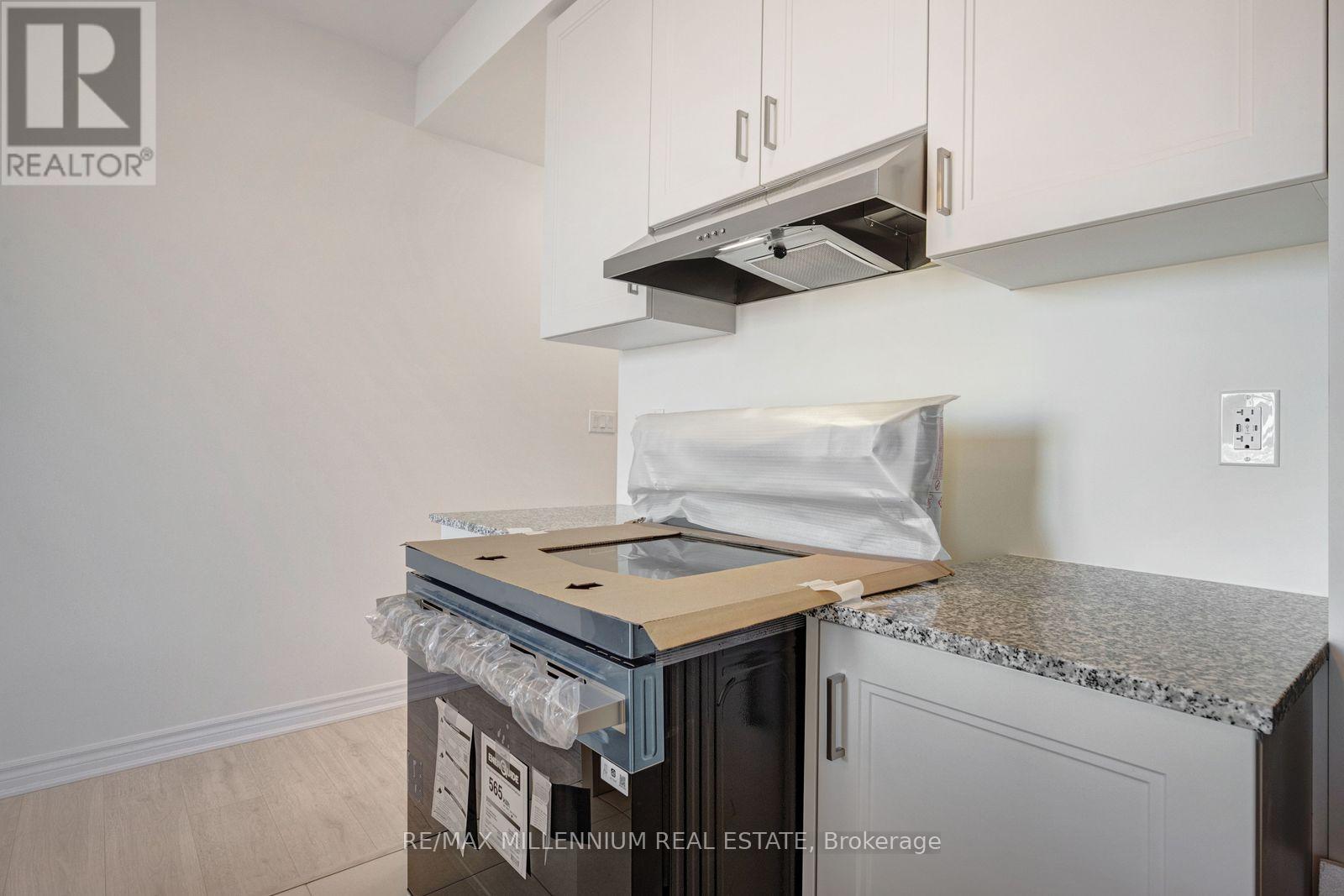 MAIN - 10 THORNBIRD CRESCENT, Brampton (Northwest Brampton) — photo 12