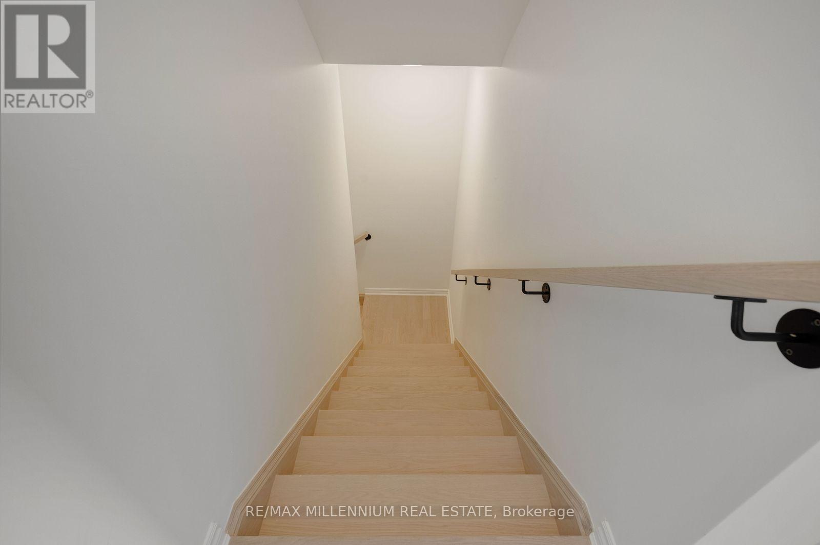10 Thornbird Crescent — photo 19