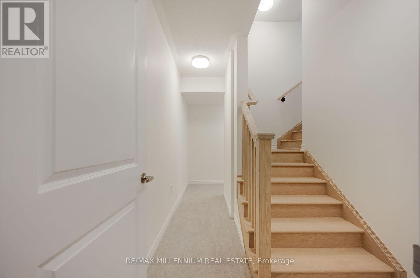 10 Thornbird Crescent — photo 20