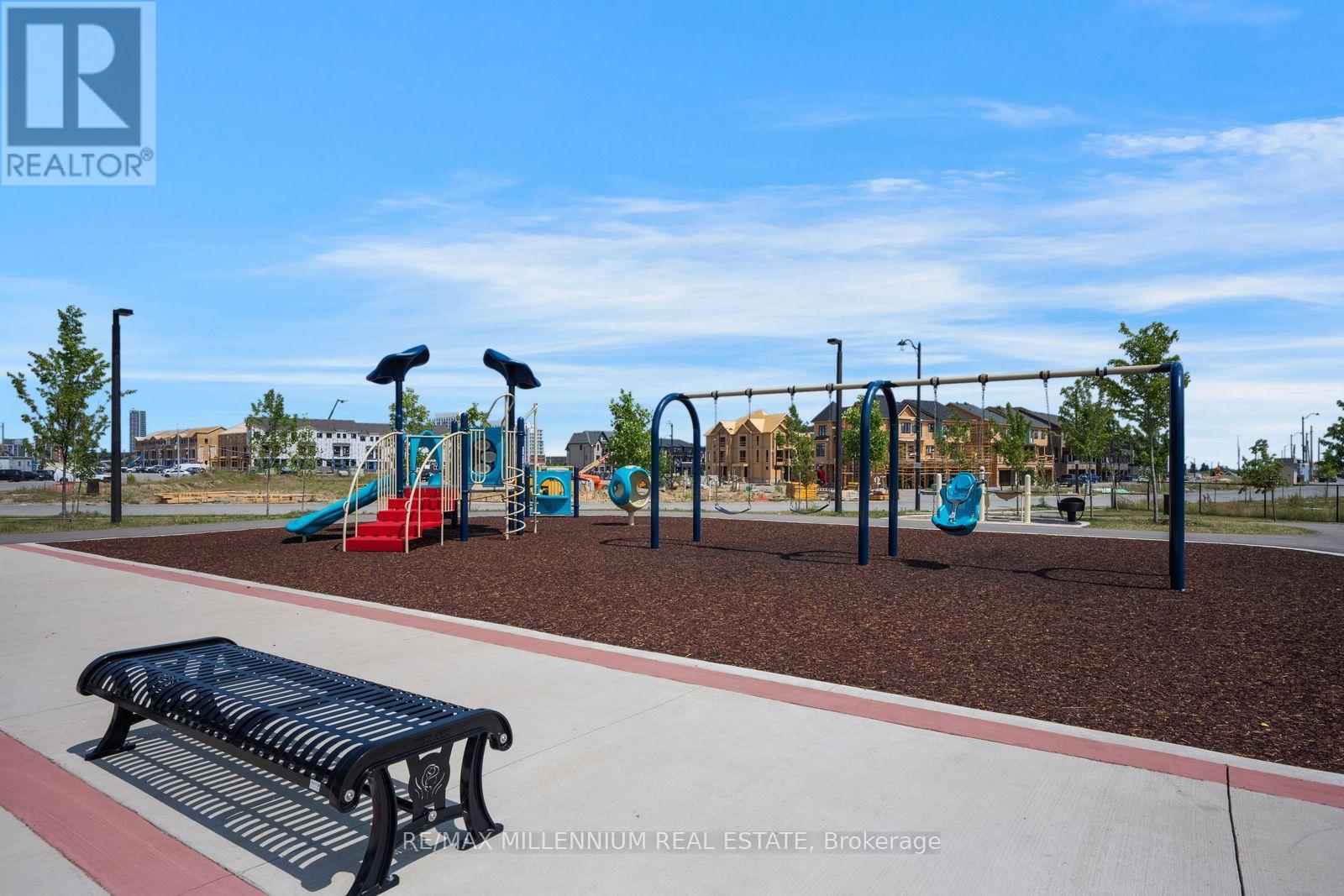 10 Thornbird Crescent — photo 42