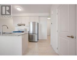 Laundry room - Main - 10 Thornbird Crescent, Brampton, ON L6V3N5 Photo 6