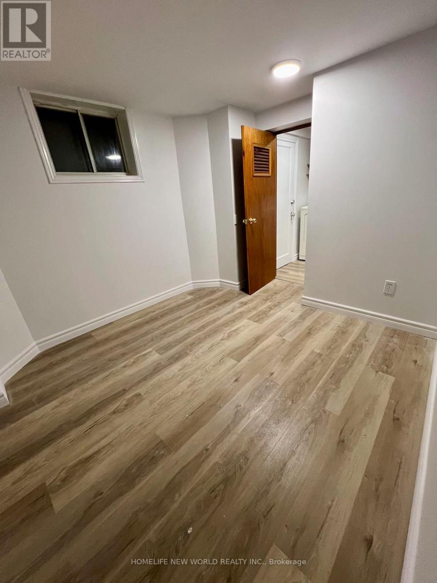 BSM - 354 KANE AVENUE, Toronto (Keelesdale-Eglinton West) — photo 7