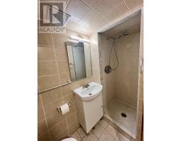Bsm - 354 Kane Avenue, Toronto, ON M6M3P4 Photo 9