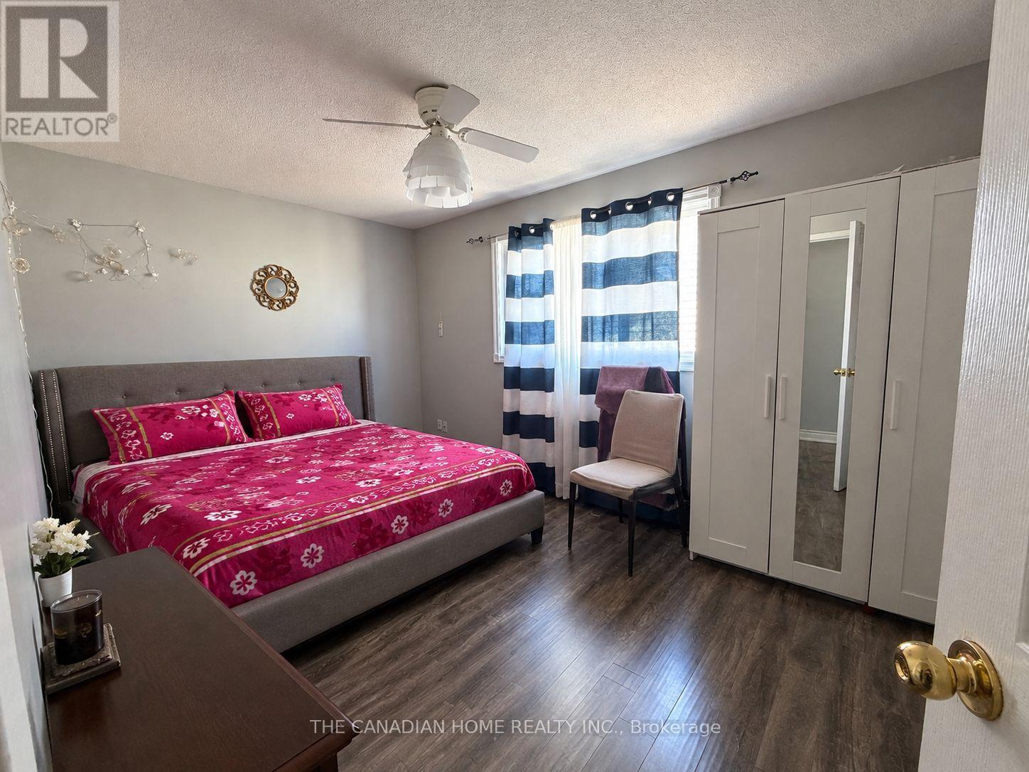 15 HINCHLEY WOOD GROVE, Brampton (Brampton North) — photo 5