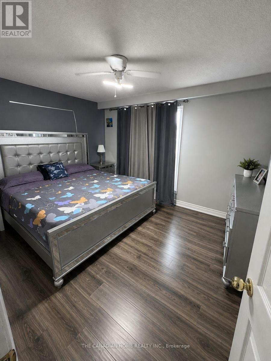 15 HINCHLEY WOOD GROVE, Brampton (Brampton North) — photo 7