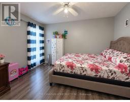 15 Hinchley Wood Grove, Brampton, ON L6V3M4 Photo 6